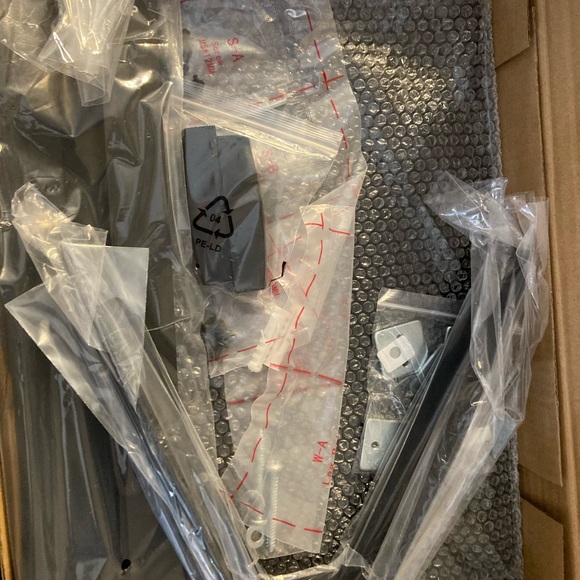 FIRM PRICE  new GLASS wall mount, to put game consoles or anything - Picture 3 of 3